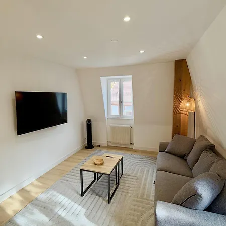 Le Nid De La Cathédrale Apartamento *